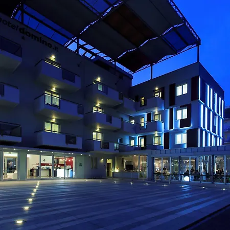 Domino Suite Hotel & Residence-3